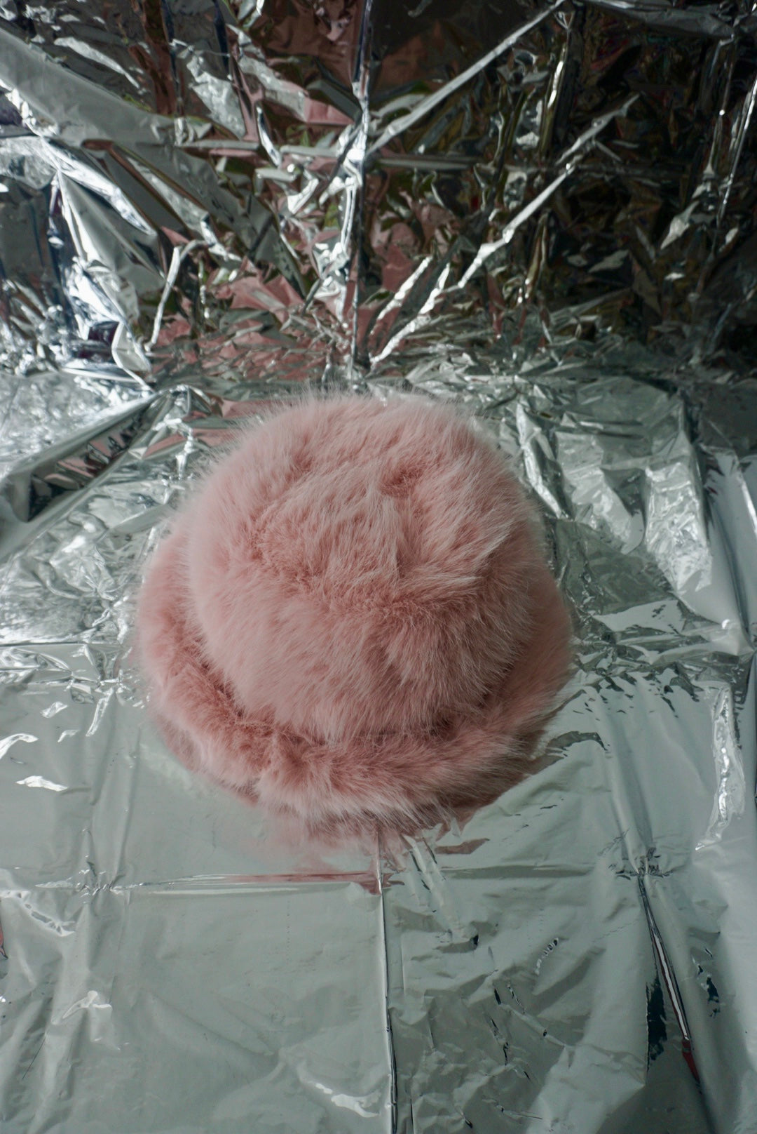 Reneé Fluffy Bucket Hat